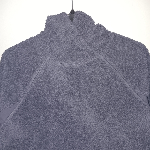 Nike women's pullover sherpa  hoodie size M gray with pockets - Picture 7 of 7